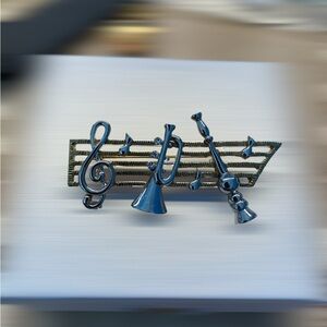 Musical Instrument Brooch- Treble Clef, Trumpet, & Clarinet on Staff